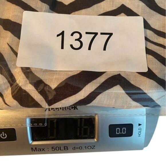 Tahari Womens Linen Button Down Medium Lagenlook Oversized Animal Print Zebra - Picture 7 of 7